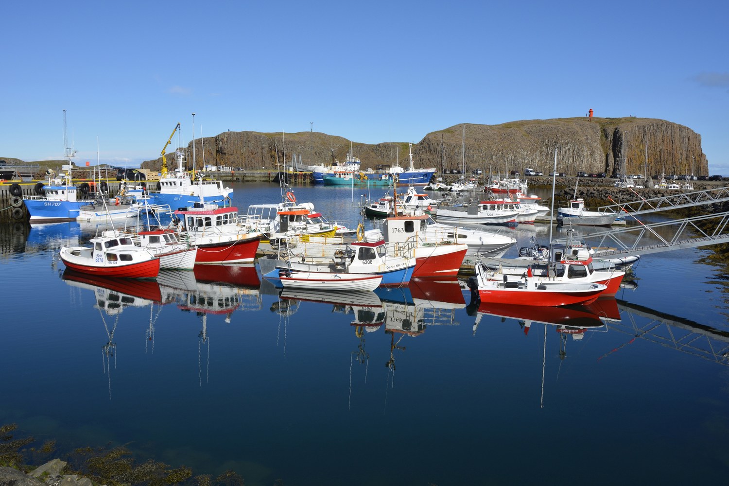 PO FEAMP, proroga del bando Porti, luoghi di sbarco, sale per la vendita e ripari di pesca
